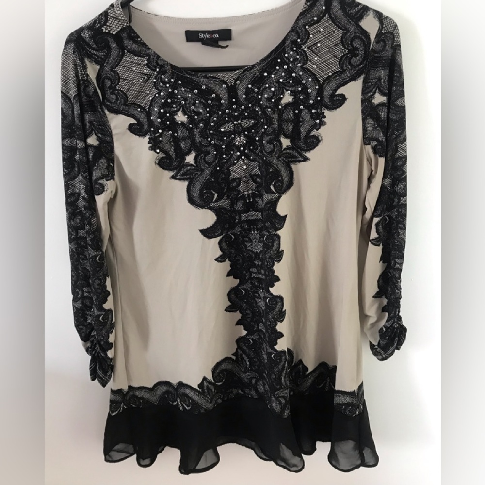 Style & Co women’s Black and cream tunic XS